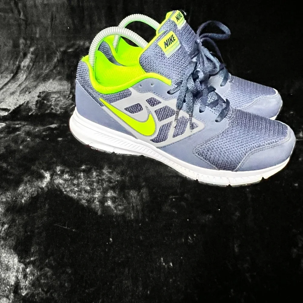 Nike Downshifter 6 684979-403 Boys 7‎ Running Shoes Green Gray Athletic Sneakers